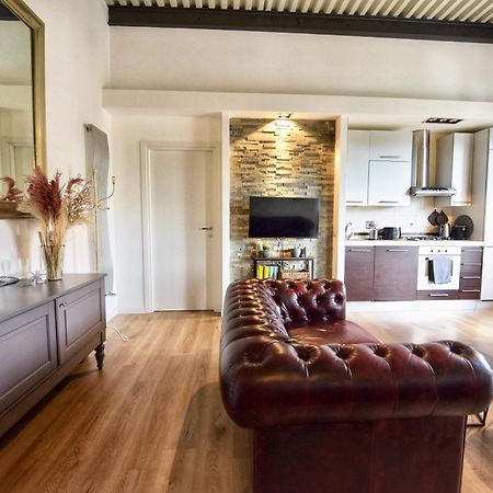Industrial Loft Trastevere Station Rome Bagian luar foto