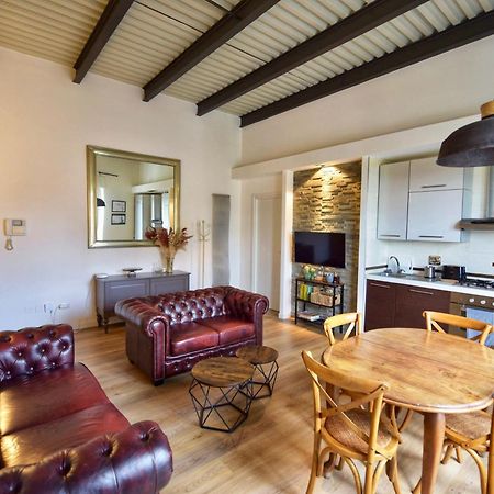 Industrial Loft Trastevere Station Rome Bagian luar foto