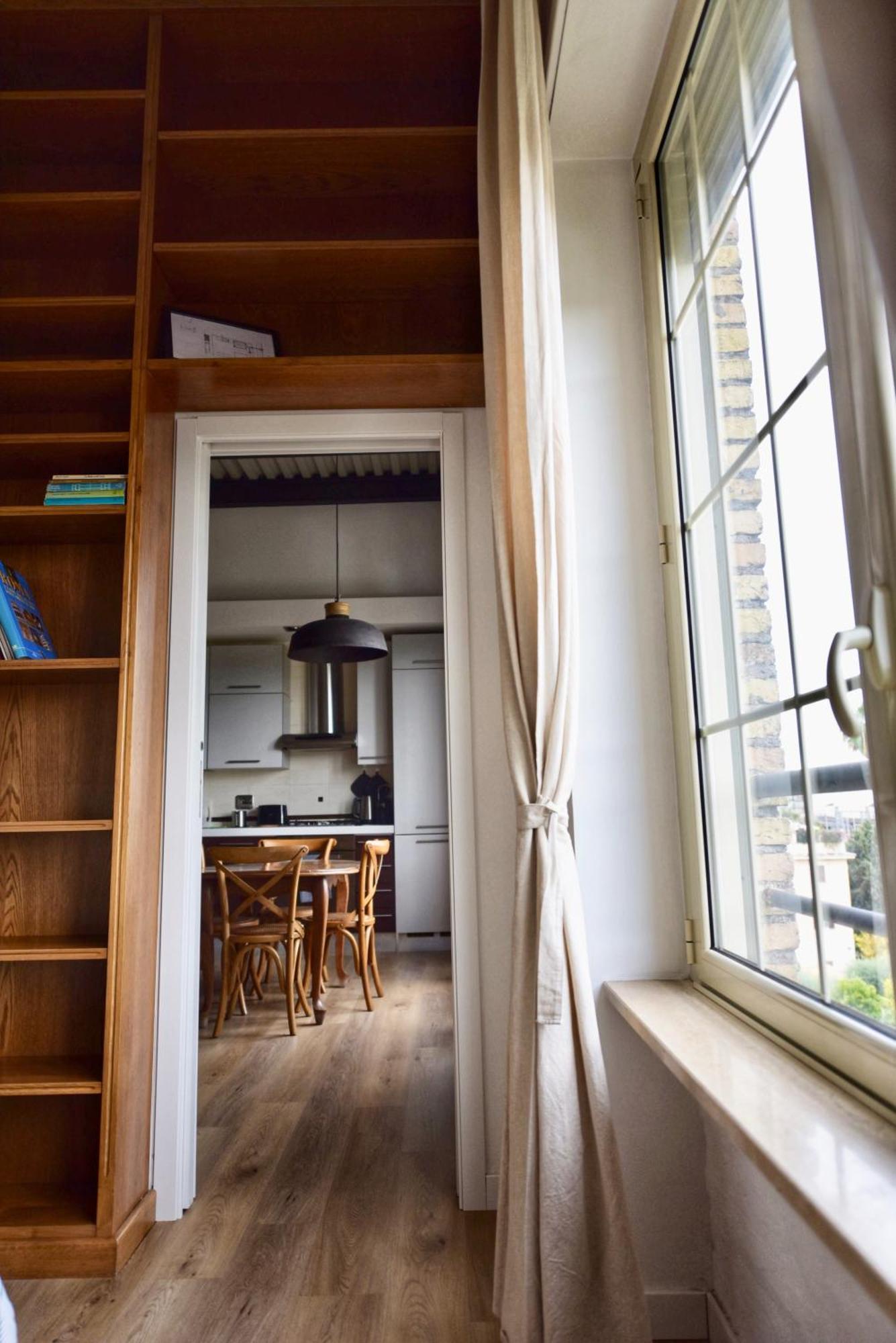 Industrial Loft Trastevere Station Rome Bagian luar foto
