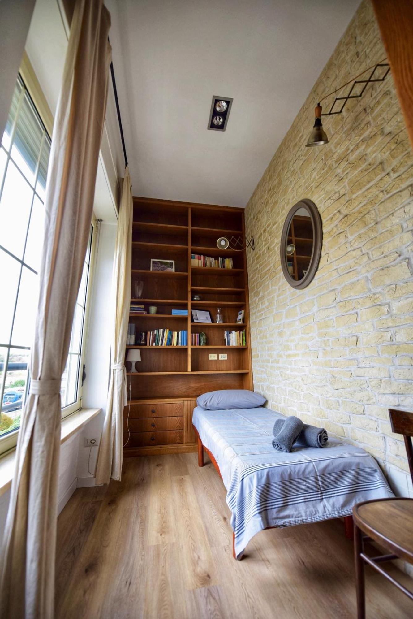 Industrial Loft Trastevere Station Rome Bagian luar foto